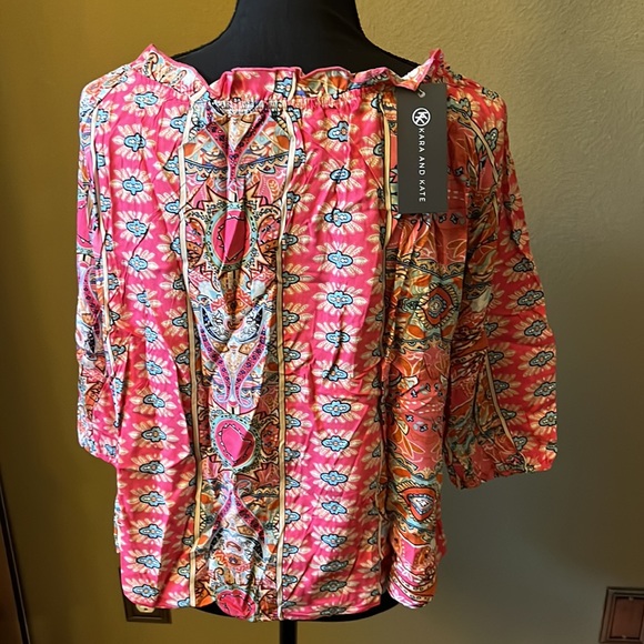 Boho pink random designs. on or off the shoulder Pink, turquoise, blue, white - Picture 11 of 14